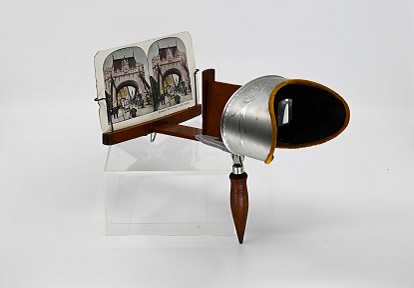 Victorian stereoscope and stereograph